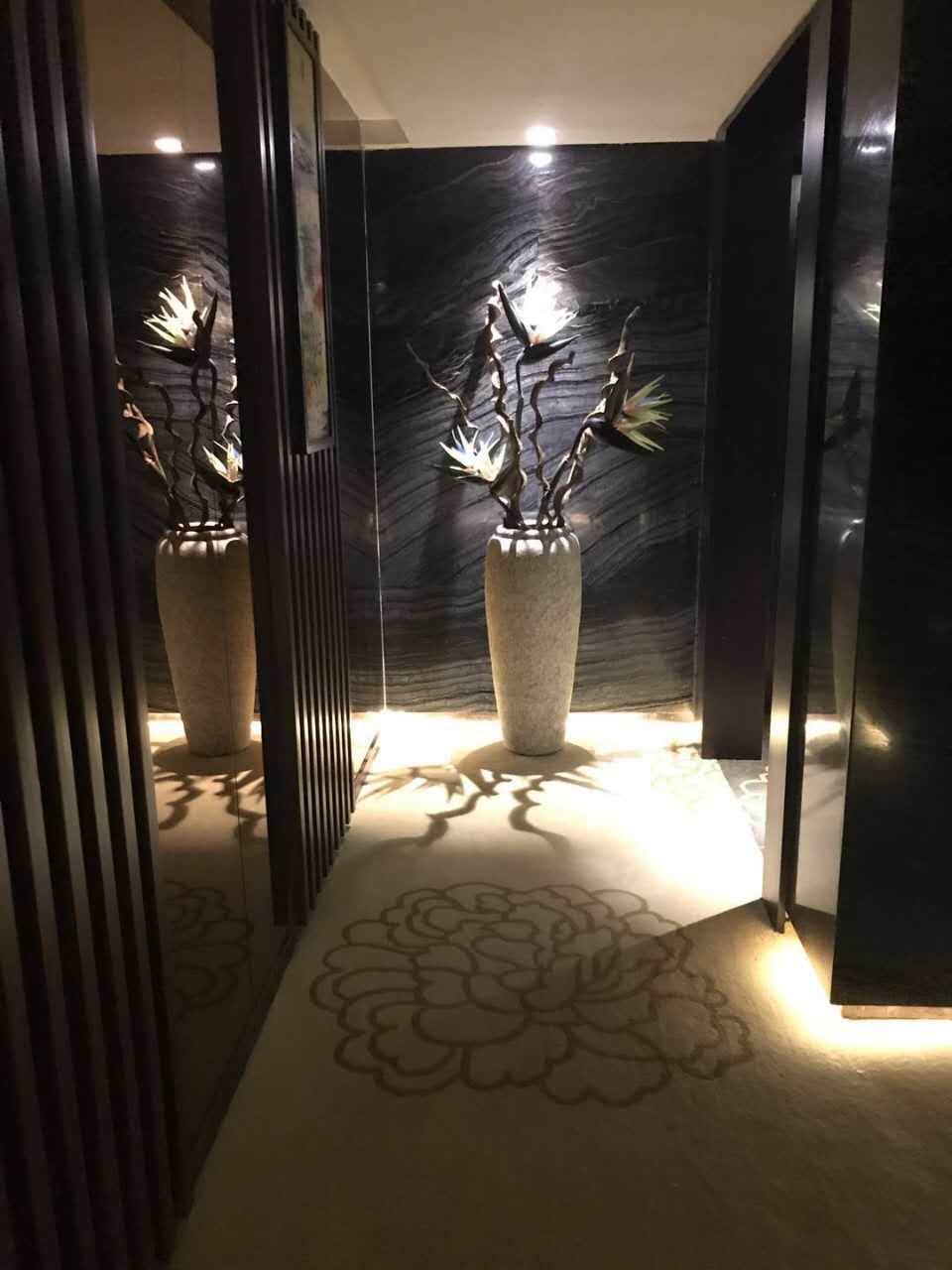 烟台高端休闲会所：独特助浴按摩体验，尽享非凡时光